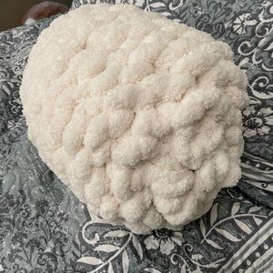 Circle or oval pillows!